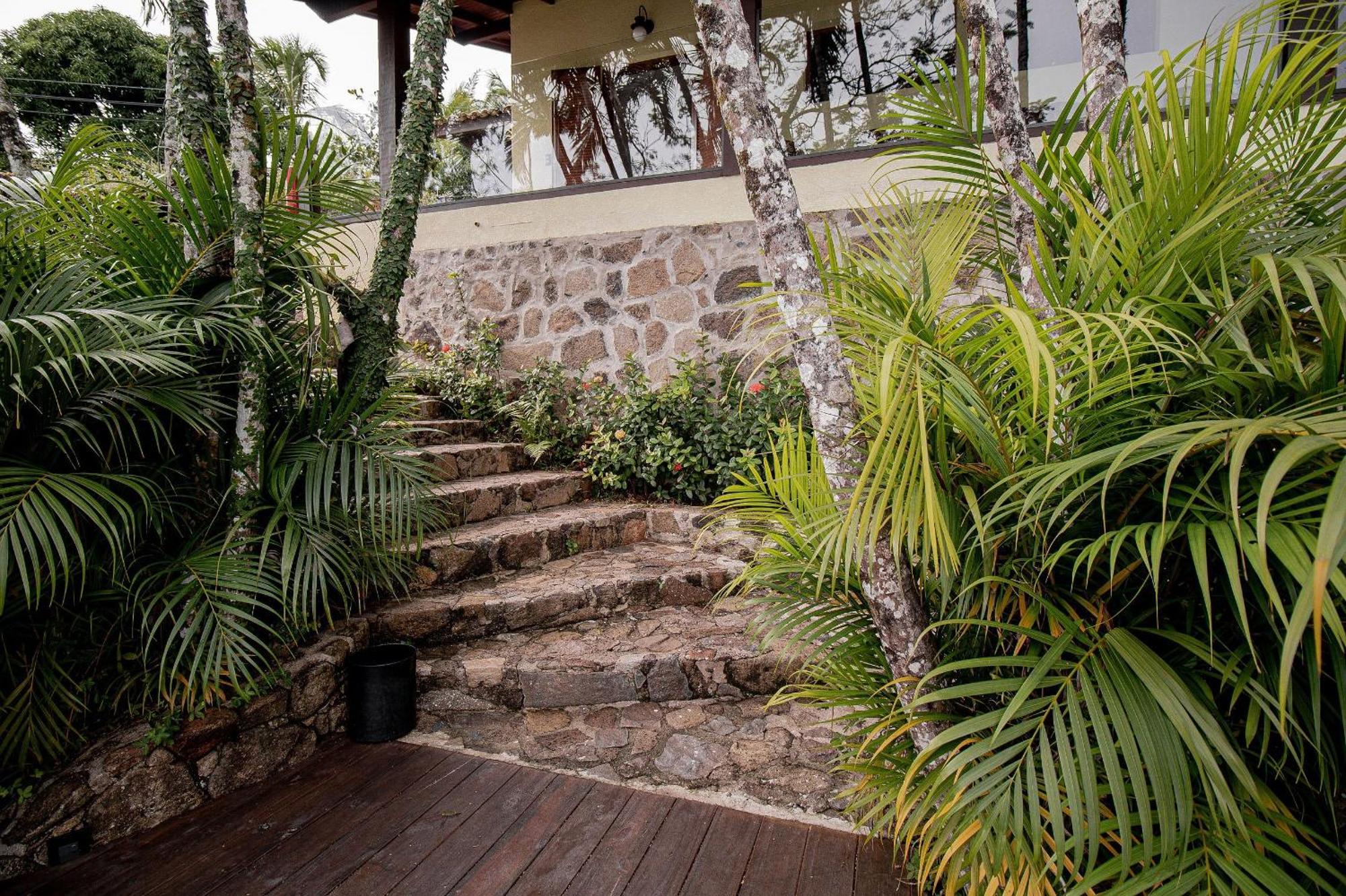 Suítes Vista pro mar Ilhabela Exterior foto
