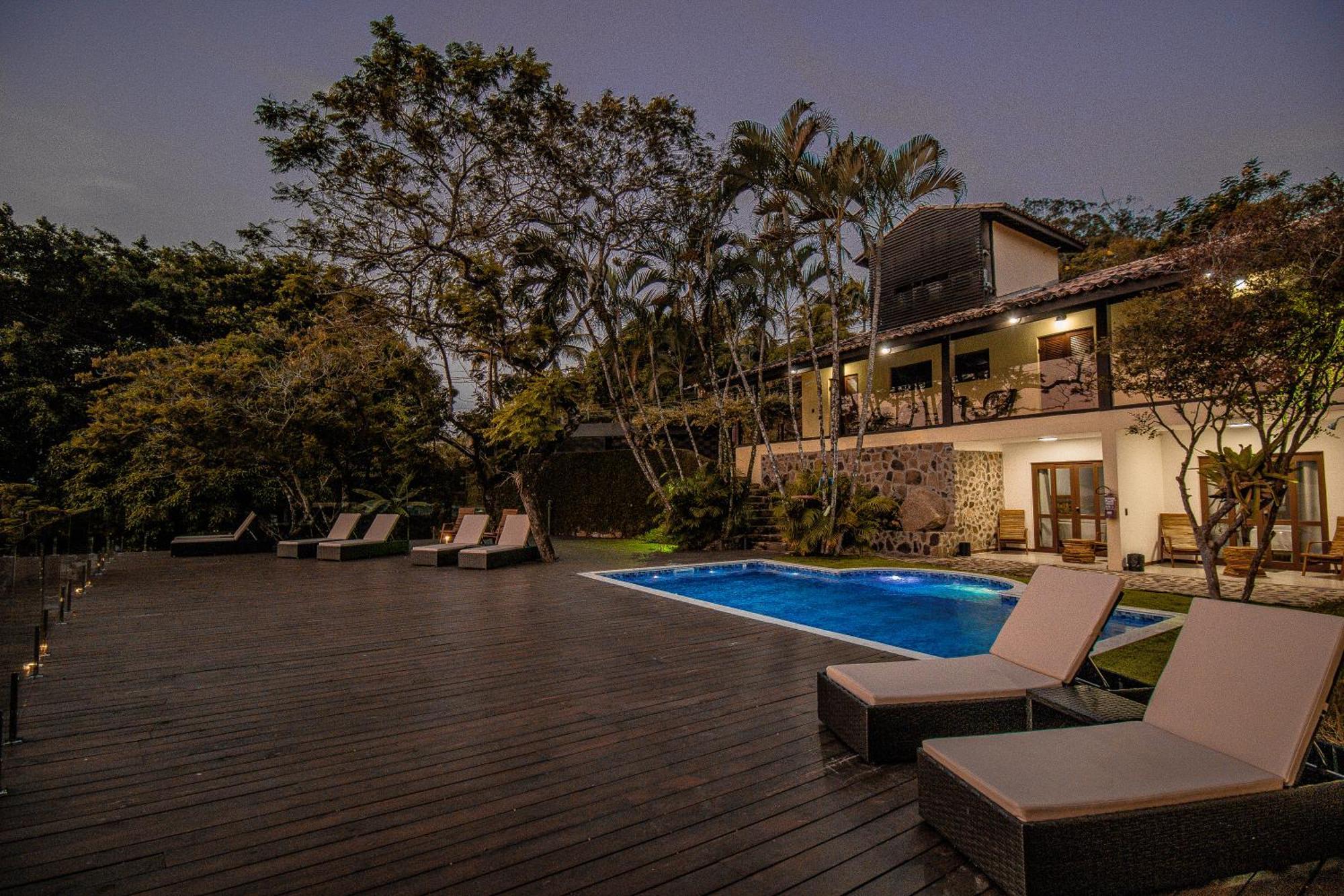 Suítes Vista pro mar Ilhabela Exterior foto