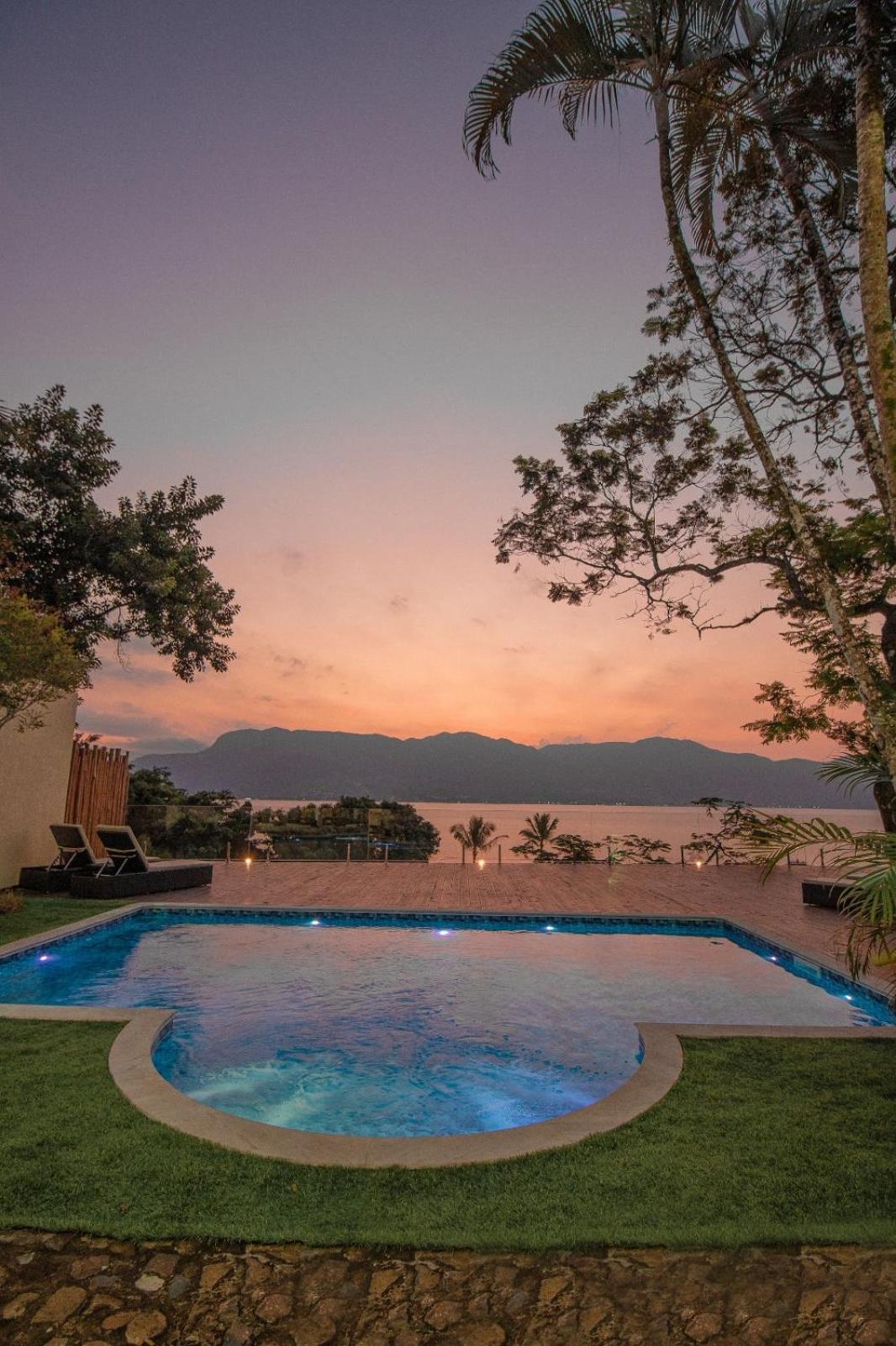 Suítes Vista pro mar Ilhabela Exterior foto